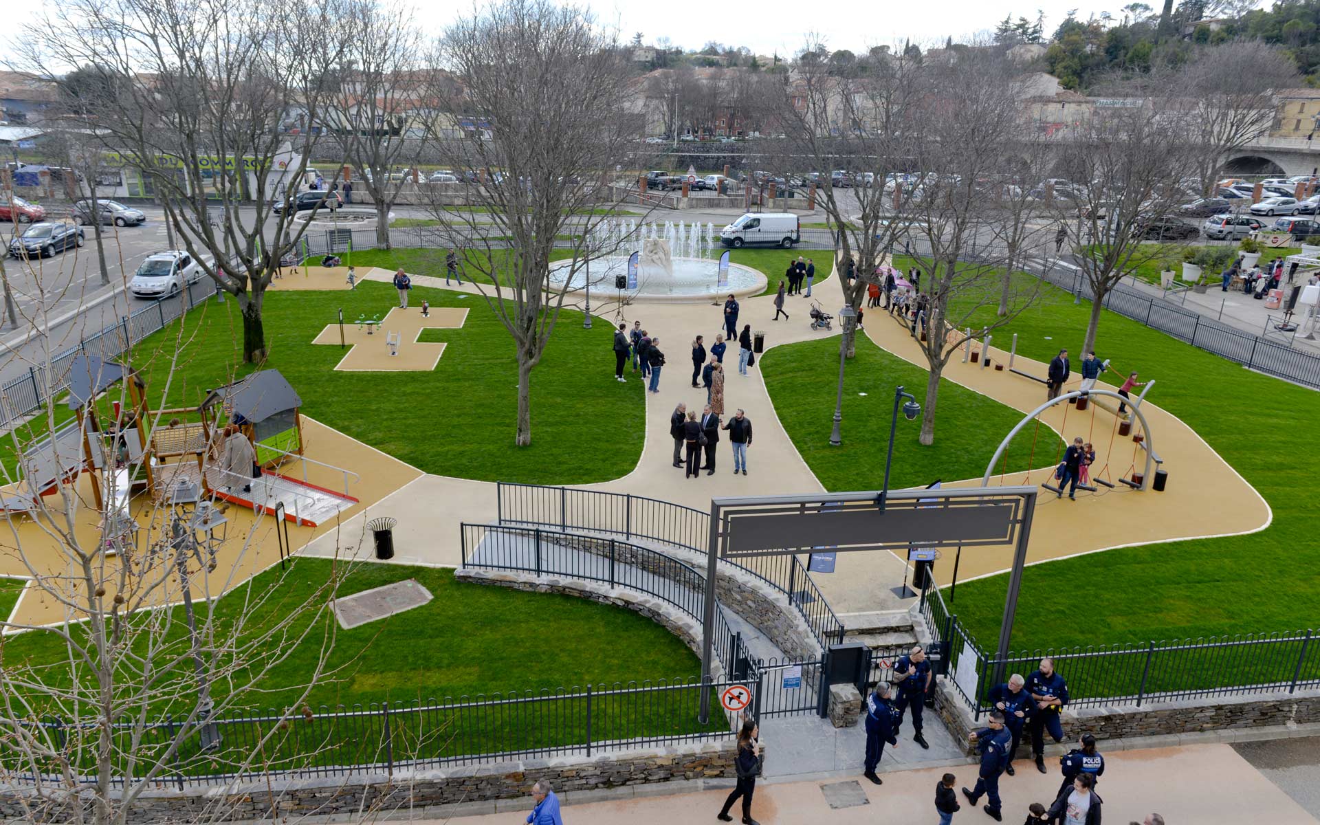 La place Péri a été inaugurée : Action n° 30