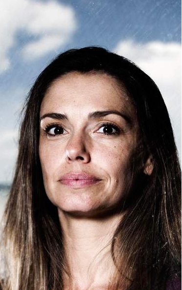 Portrait de Raphaële Navarro, conseillère municipale d’Alès, sera une nouvelle fois dans l’aventure Koh-Lanta.