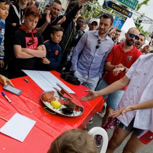 Animations dans les rues. Peñas, bodegas et Paquito cévenol ont animé 5 jours de Feria.