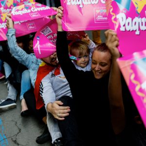 Animations dans les rues. Peñas, bodegas et Paquito cévenol ont animé 5 jours de Feria.