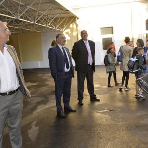 À Mistral, en travaux durant deux ans, les enfants ont découvert une école entièrement rénovée.