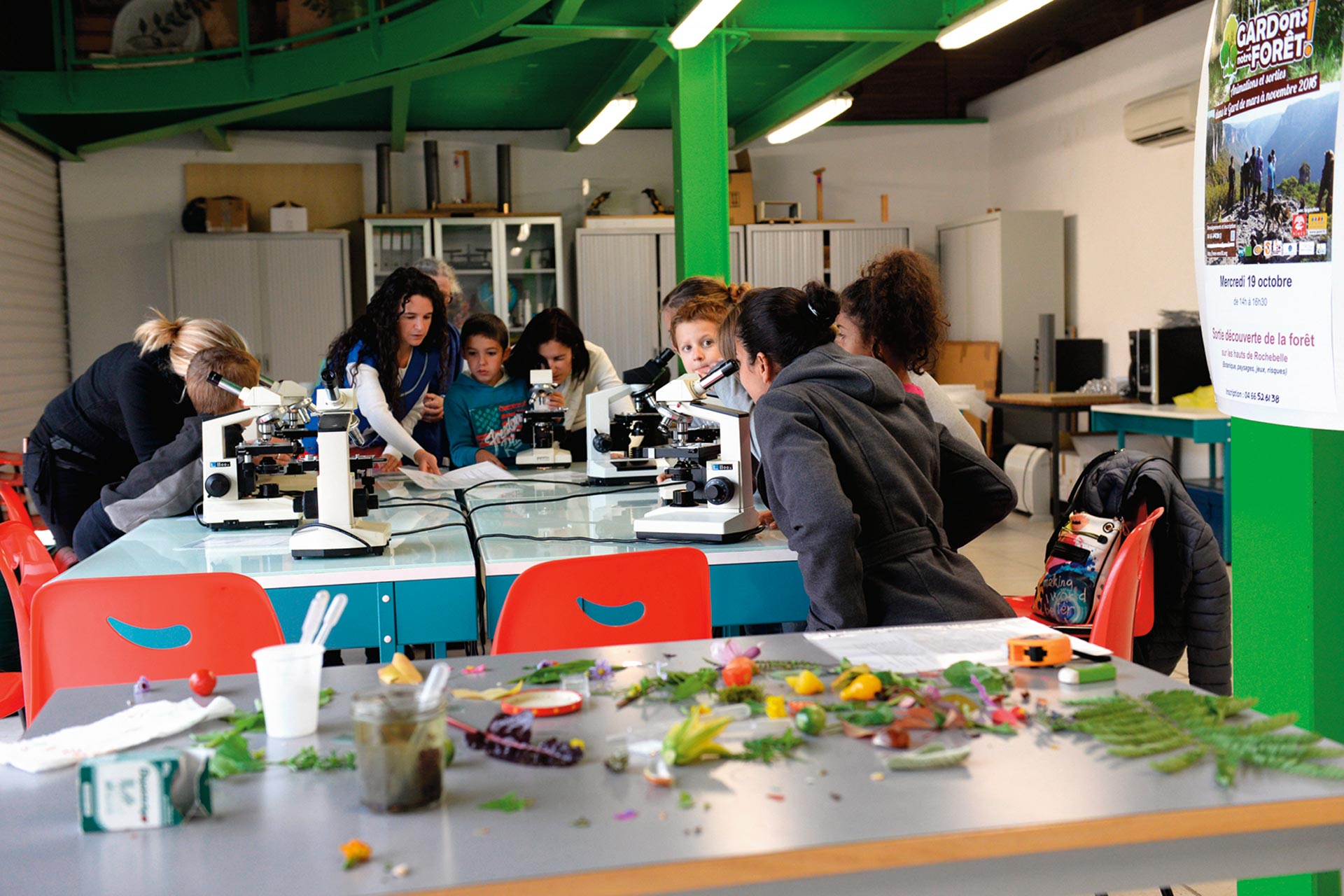 La Fête de la science est une invitation lancée au grand public, et notamment aux plus jeunes, à développer l’esprit critique en adoptant une démarche scientifique.