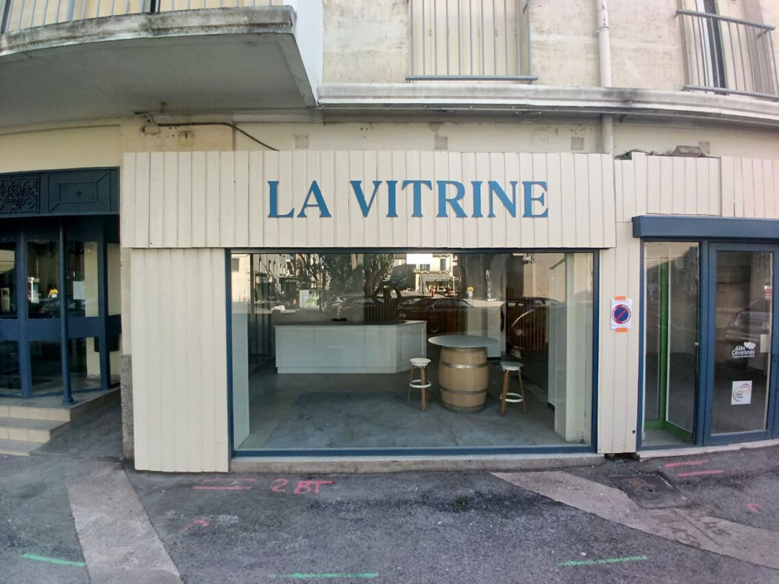 Devanture de la boutique éphémère "La Vitrine"